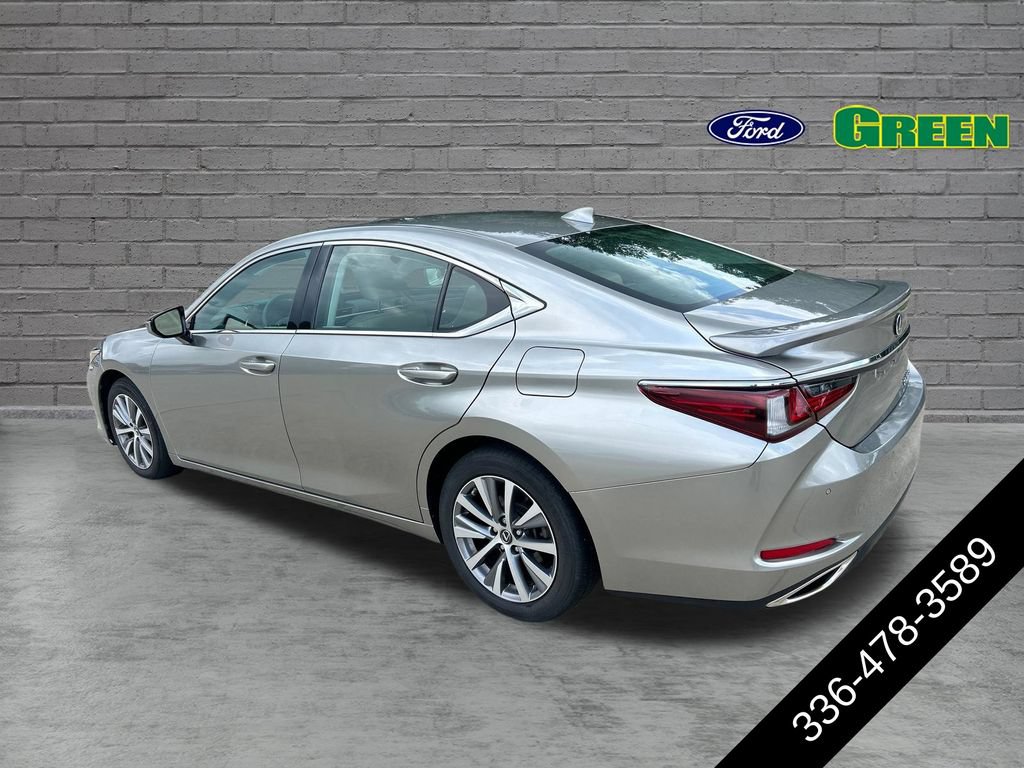 Used 2021 Lexus ES 350 w/ Premium Package FWD image 3