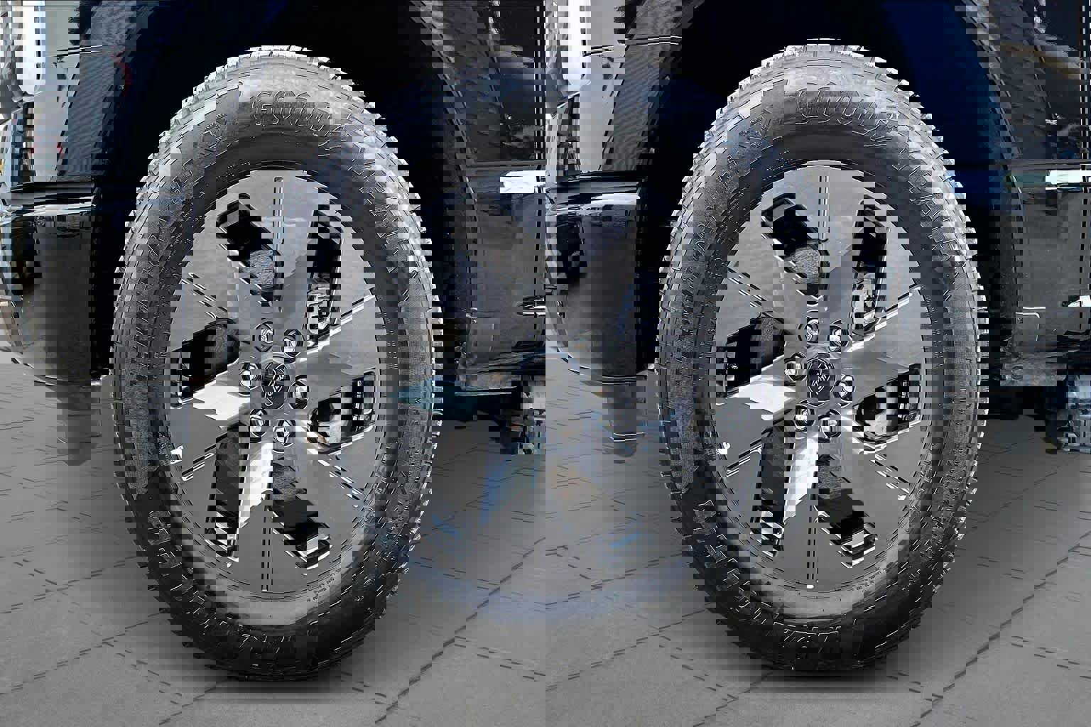 Certified 2025 Ford F150 Lightning Lariat image 11