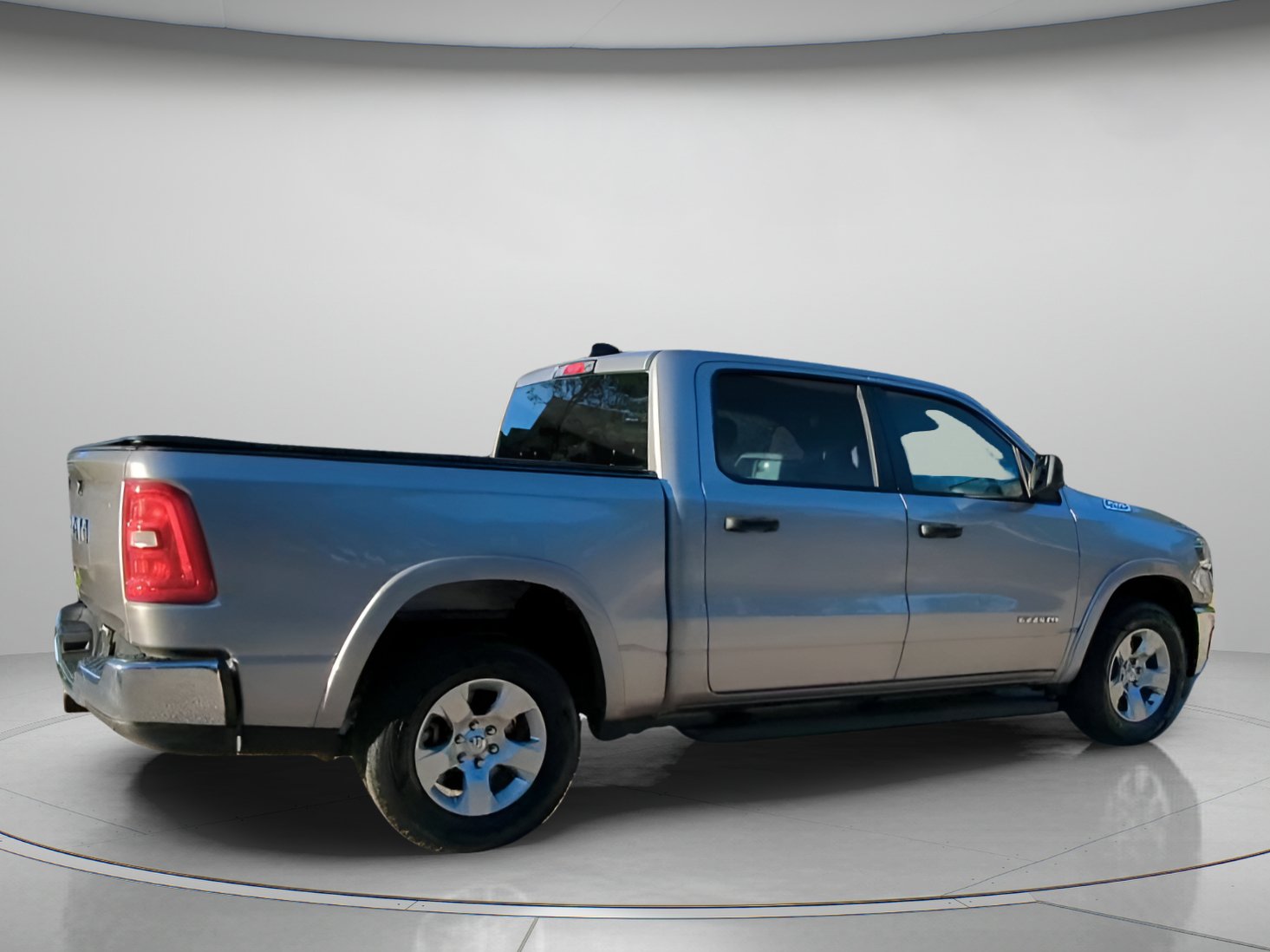 Used 2025 RAM 1500 Big Horn RWD image 29