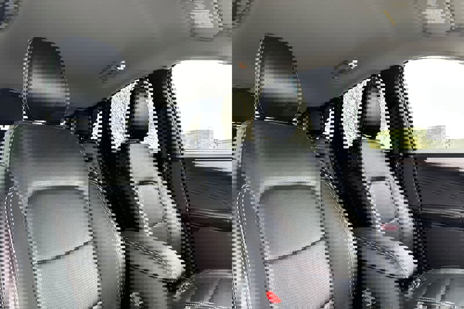 Certified 2025 Ford Escape Platinum image 17