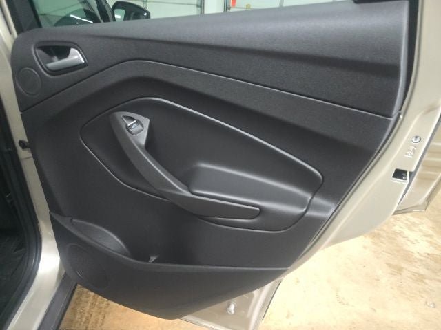 Certified 2017 Ford Escape Titanium FWD image 7