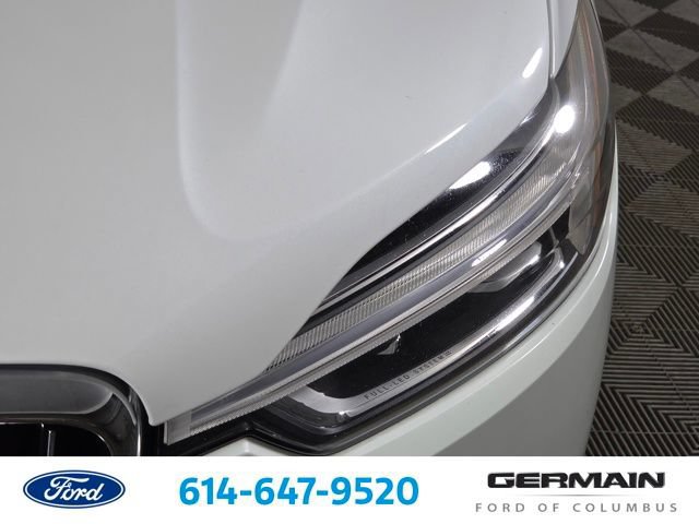 Used 2018 Volvo XC60 T5 Inscription w/ Convenience Package AWD/4WD image 16