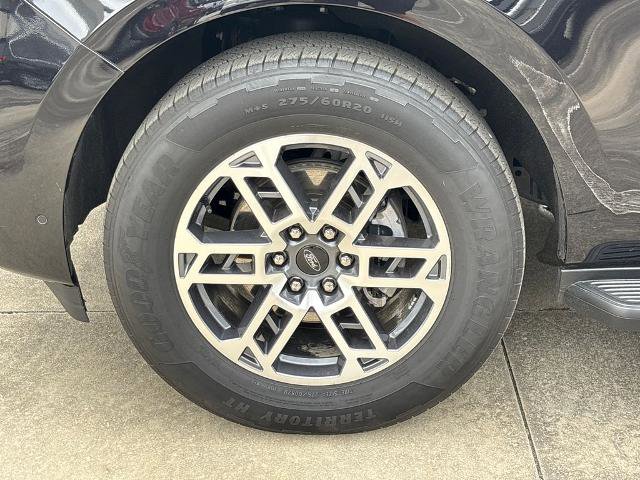 Certified 2025 Ford Expedition Max Active image 12