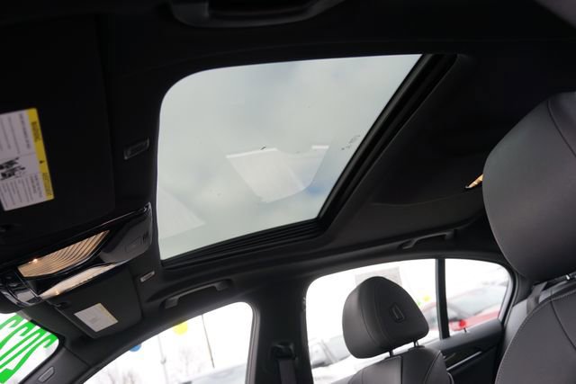 Used 2023 BMW 530e xDrive w/ Premium Package image 13