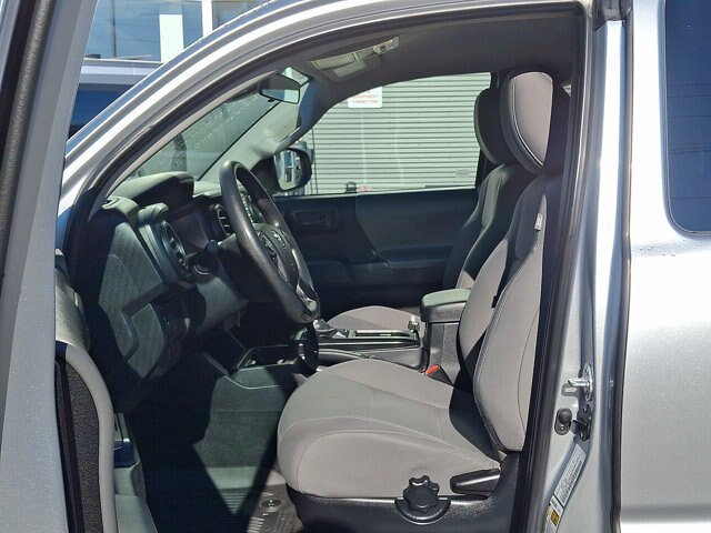 Used 2022 Toyota Tacoma SR w/ SR Convenience Package AWD/4WD image 3