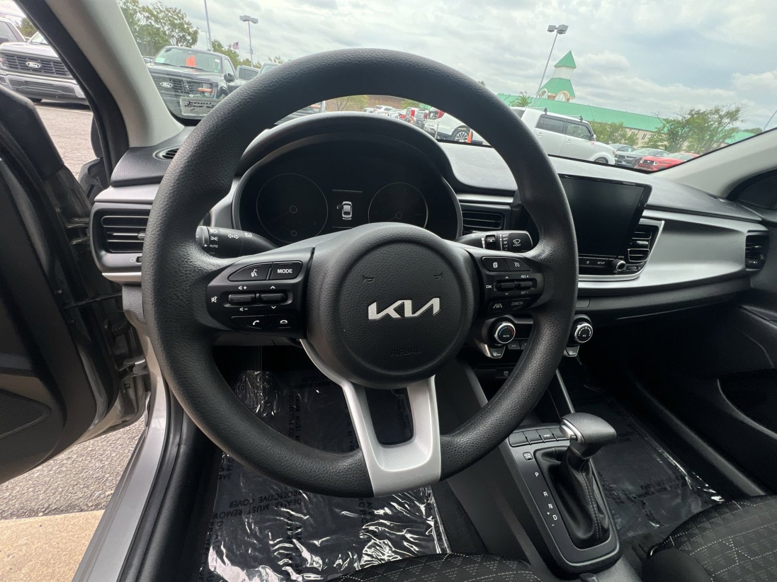 Used 2023 Kia Rio S w/ Technology Package FWD image 24