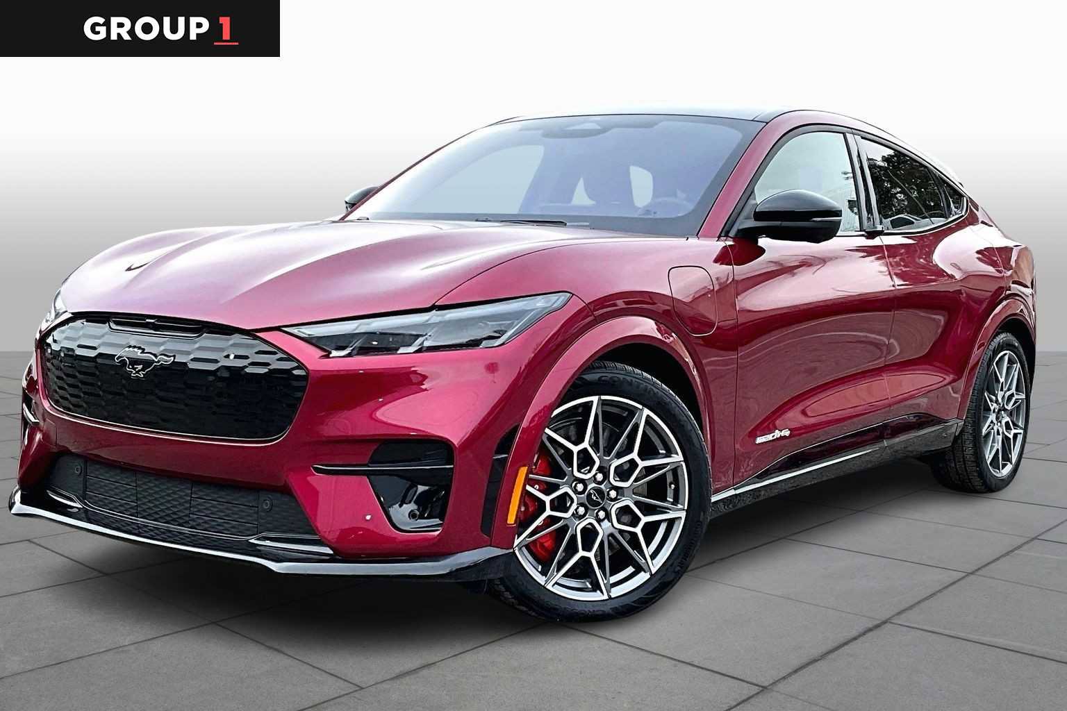 Certified 2025 Ford Mustang Mach-E GT image 1