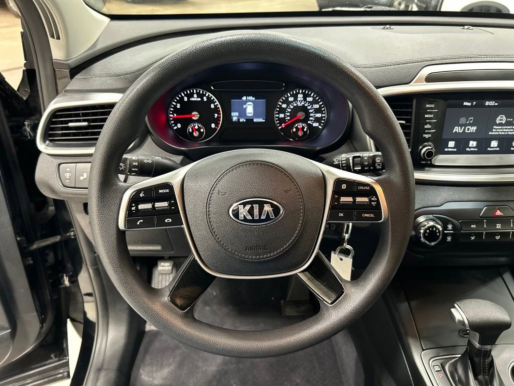 Used 2020 Kia Sorento LX FWD image 16