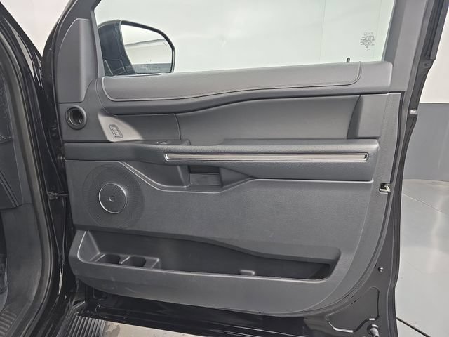 Certified 2024 Ford Expedition XLT AWD/4WD image 43