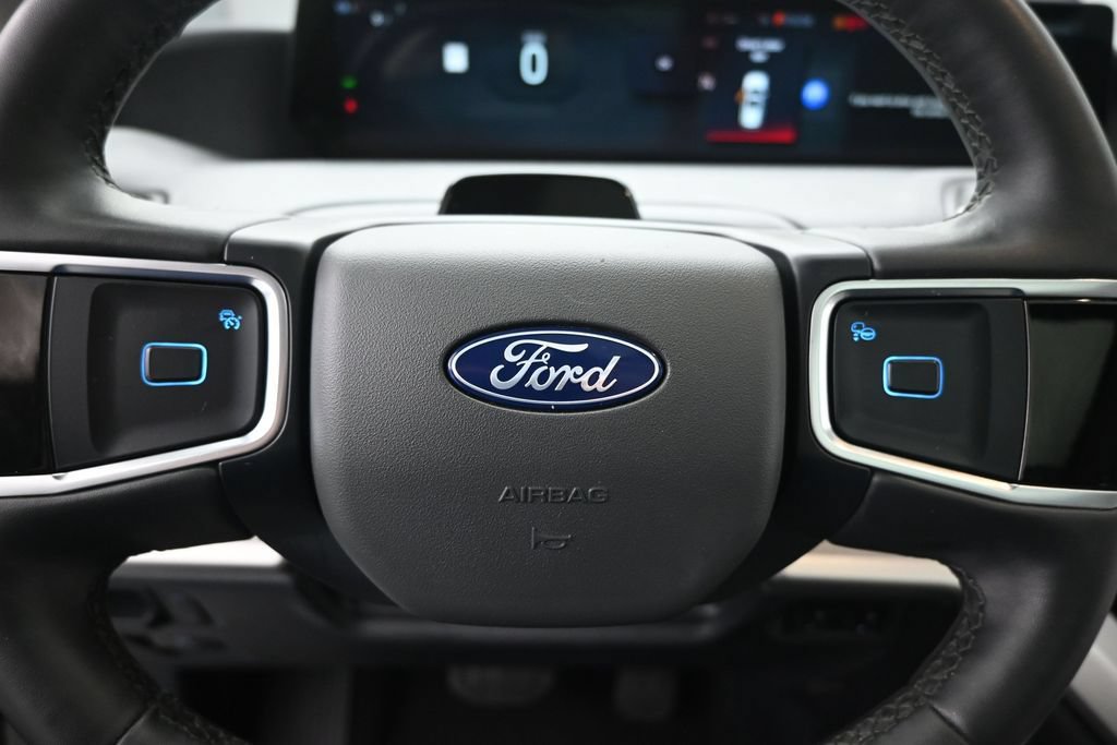 Certified 2025 Ford Expedition Max Active RWD image 12