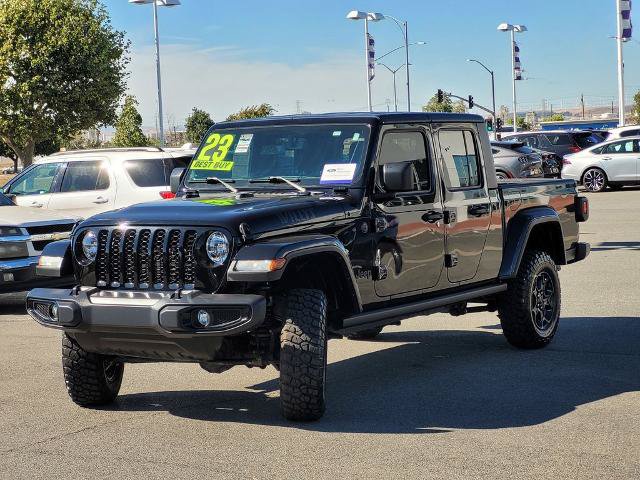 Used 2023 Jeep Gladiator Sport AWD/4WD image 8