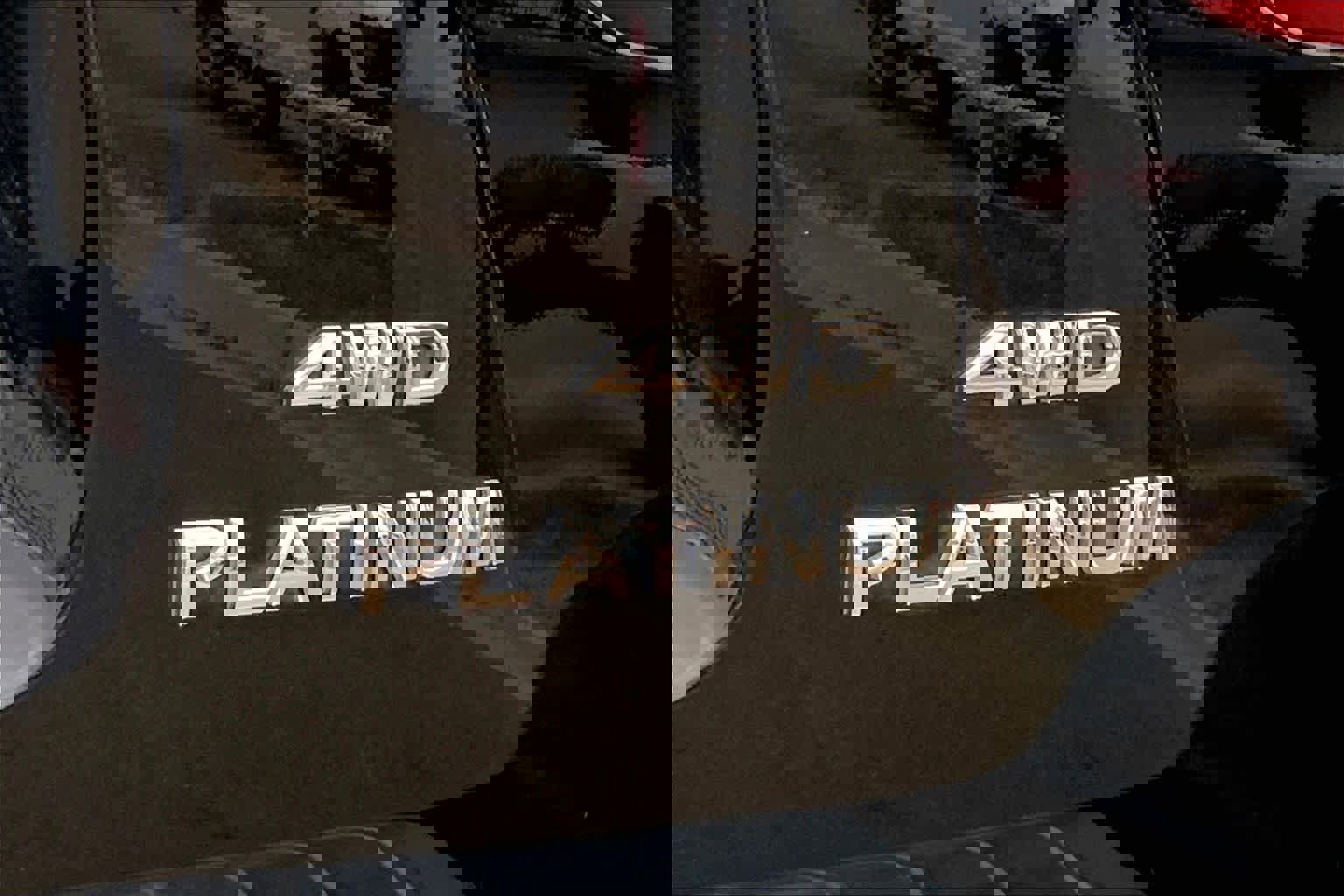 Used 2019 Nissan Pathfinder Platinum image 9