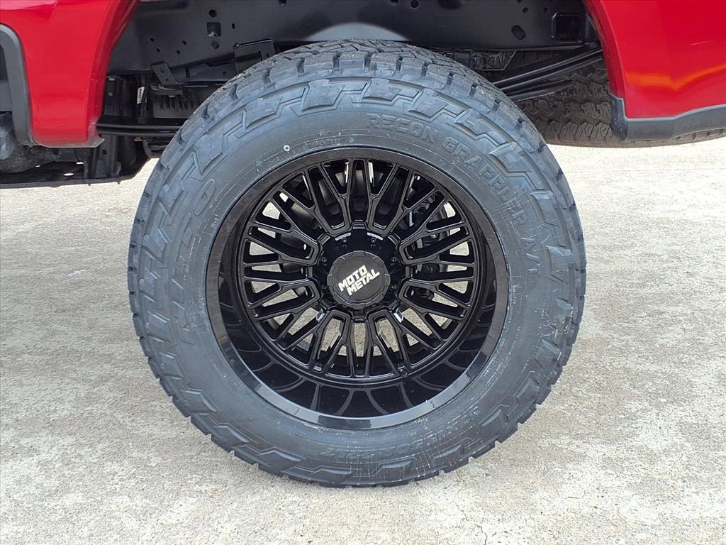 Certified 2023 Ford F250 Lariat w/ Lariat Ultimate Package image 32