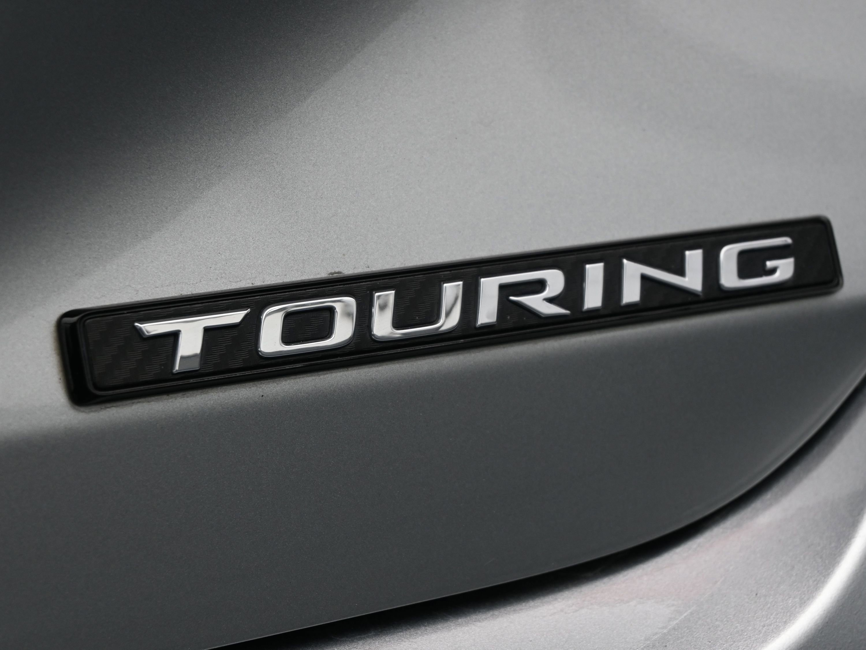 Used 2022 Toyota Avalon Touring image 38