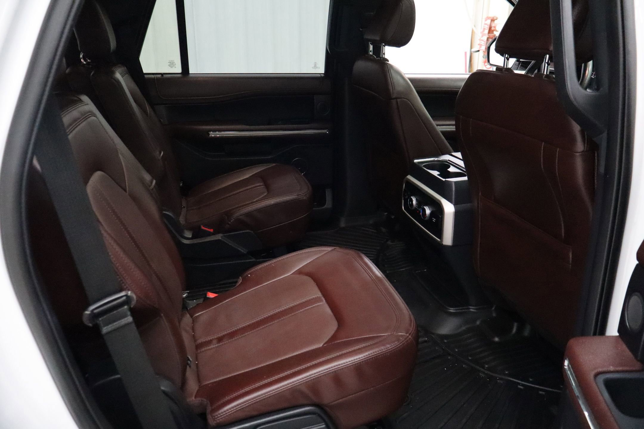 Certified 2022 Ford Expedition Limited image 26