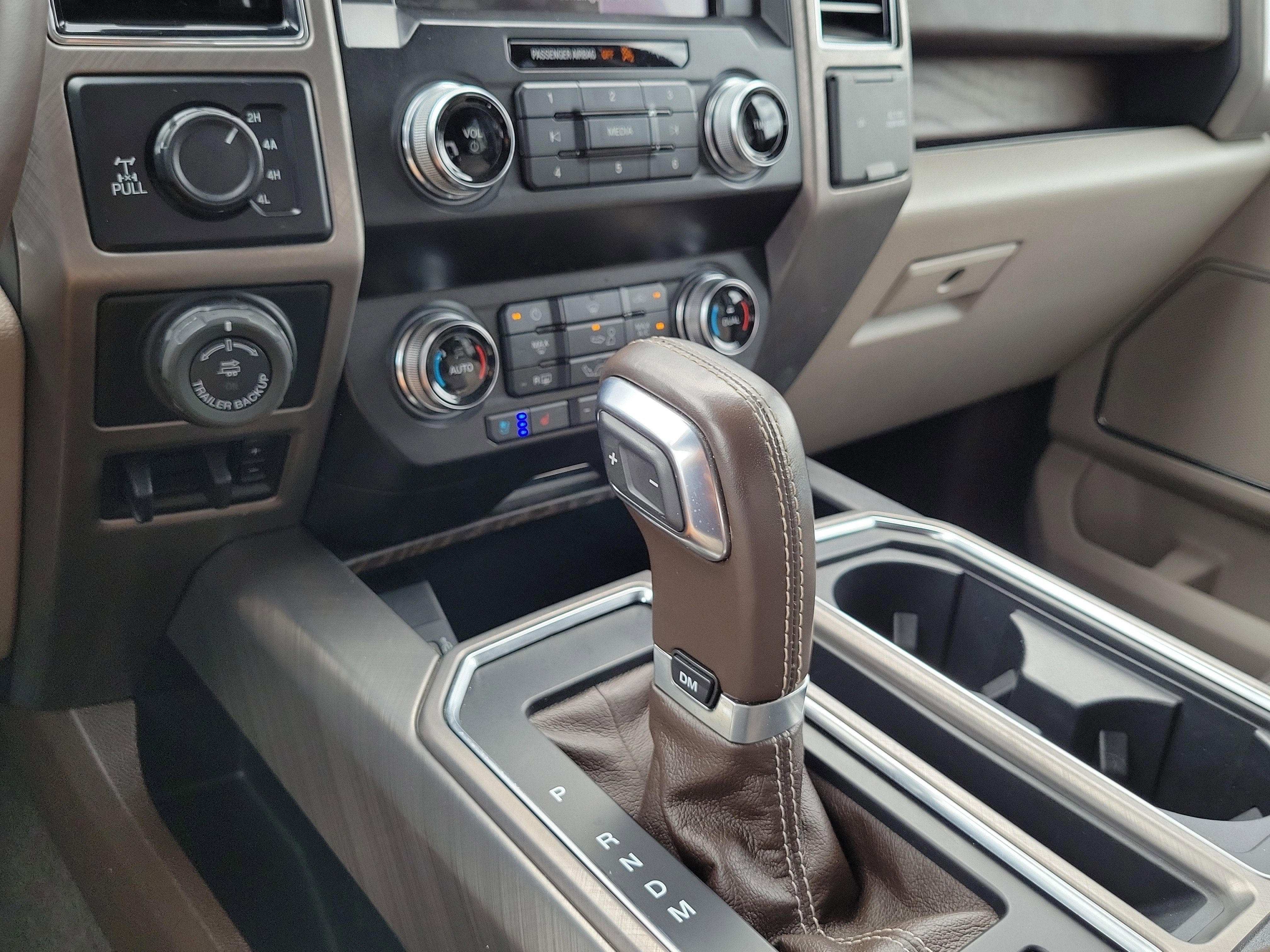 Certified 2020 Ford F150 Limited w/ Trailer Tow Package image 29