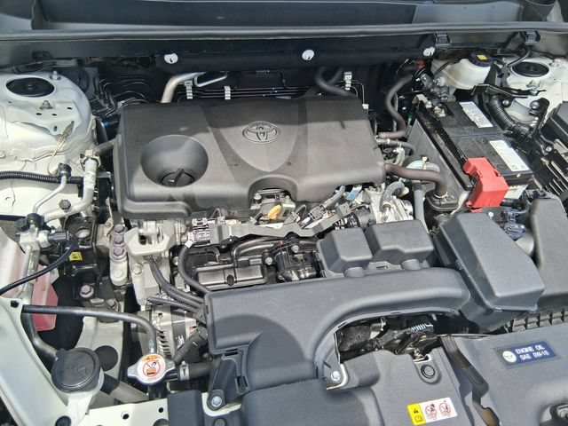 Used 2024 Toyota RAV4 LE FWD image 20