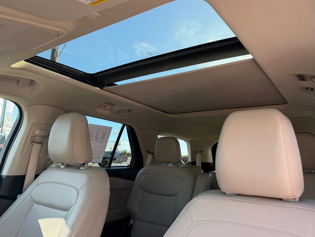 Certified 2023 Ford Explorer XLT w/ Equipment Group 202A image 18