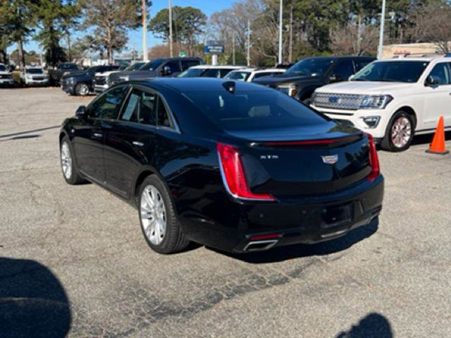 Used 2018 Cadillac XTS Luxury image 3
