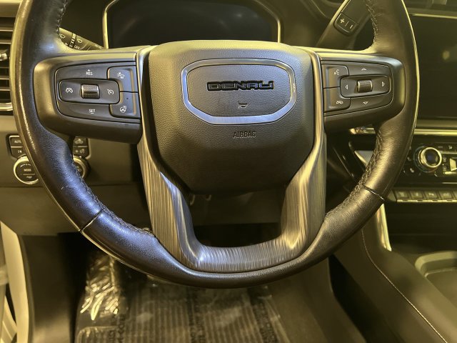 Used 2025 GMC Sierra 2500 Denali Ultimate AWD/4WD image 9