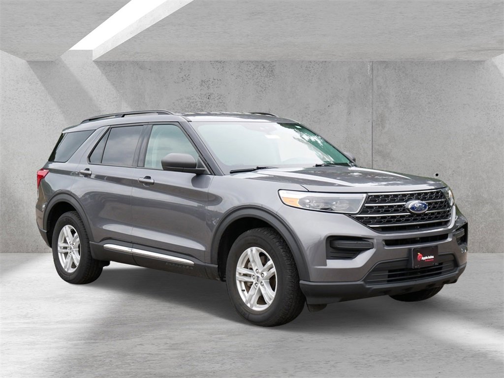 Certified 2021 Ford Explorer XLT w/ Class III Trailer Tow Package
