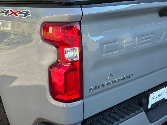 Used 2024 Chevrolet Silverado 1500 RST AWD/4WD image 34