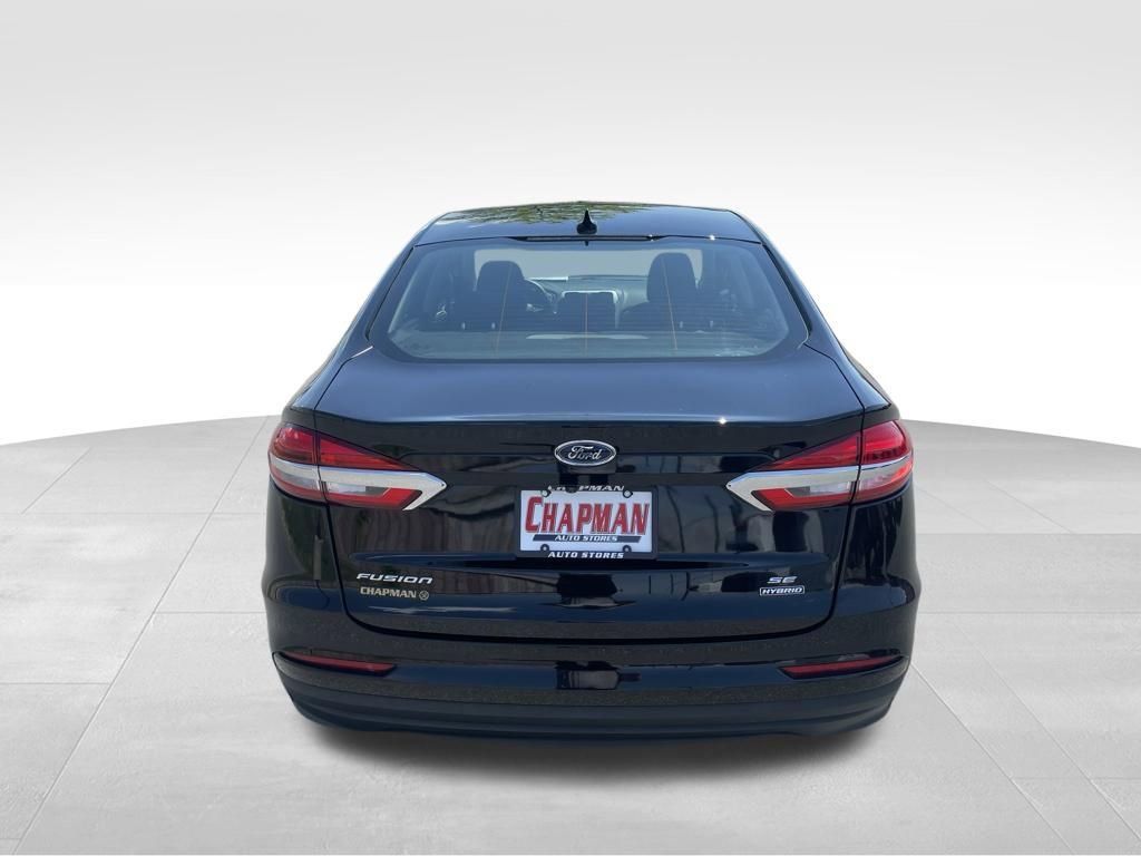 Certified 2020 Ford Fusion SE FWD image 10