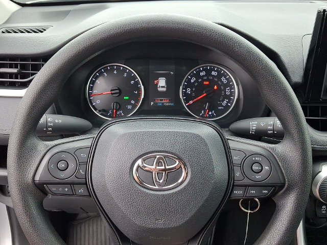 Used 2020 Toyota RAV4 LE w/ All Weather Liner Package AWD/4WD image 18