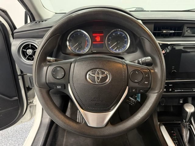 Used 2019 Toyota Corolla LE FWD image 20