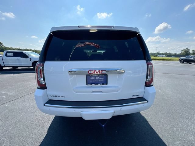 Used 2017 GMC Yukon Denali w/ Open Road Package AWD/4WD image 25