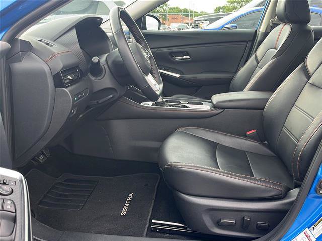 Used 2023 Nissan Sentra SR w/ SR Premium Package FWD image 10