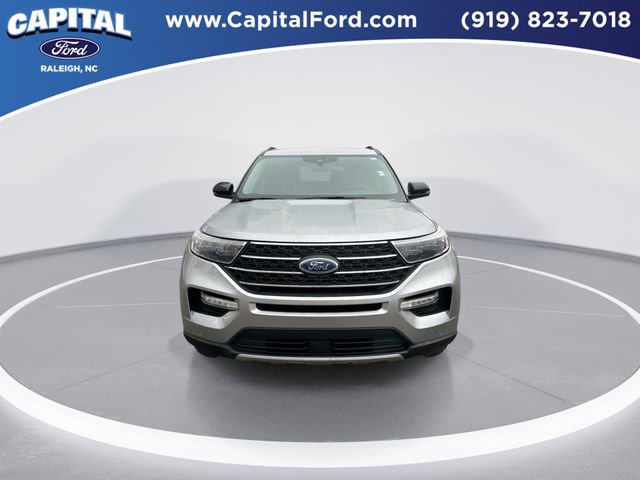 Certified 2023 Ford Explorer XLT w/ Equipment Group 202A image 3