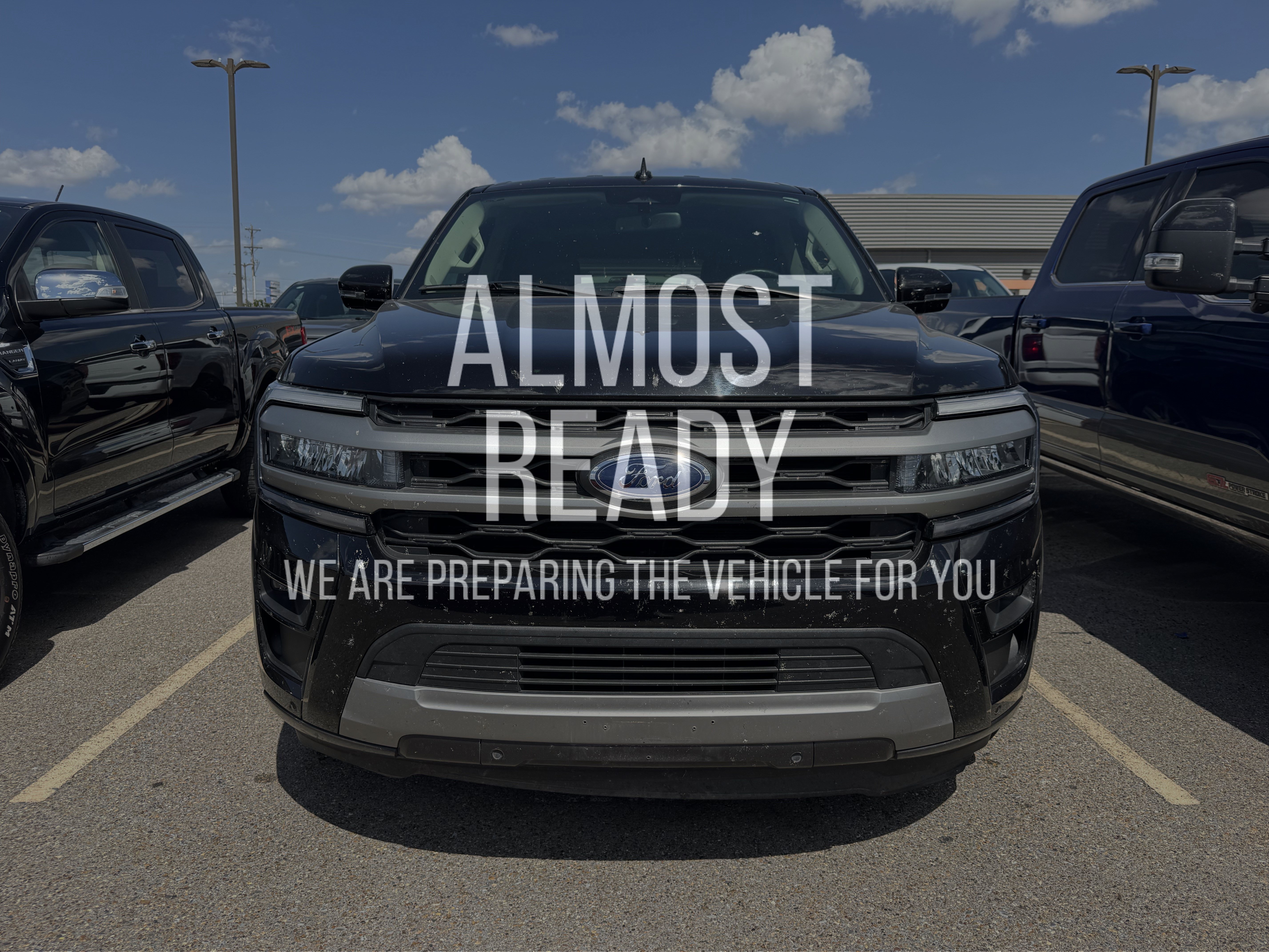 Certified 2023 Ford Expedition XLT RWD image 1