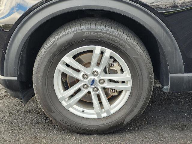 Certified 2023 Ford Explorer XLT w/ Equipment Group 202A image 12