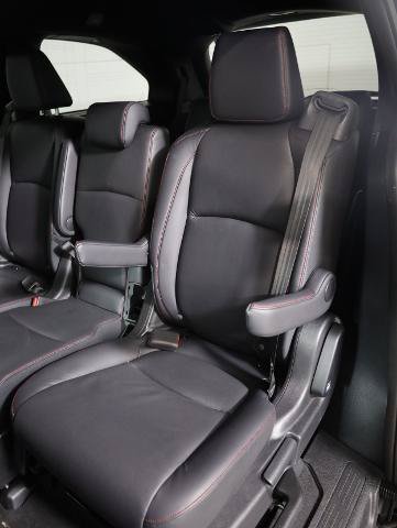 Used 2024 Honda Odyssey Sport image 12