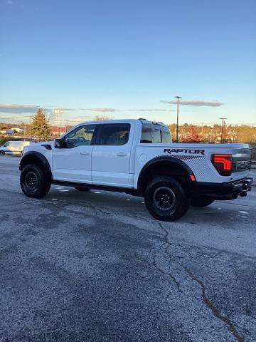 Certified 2024 Ford F150 Raptor AWD/4WD image 6