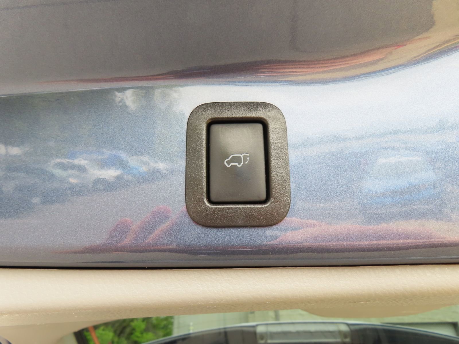 Used 2019 Toyota Highlander XLE AWD/4WD image 40