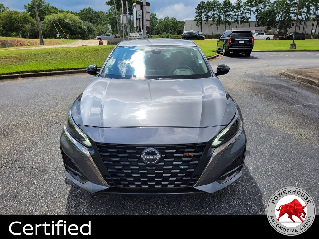 Used 2024 Nissan Altima 2.5 SR FWD image 9