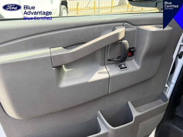 Used 2025 Chevrolet Express 2500 w/ Driver Convenience Package RWD image 16