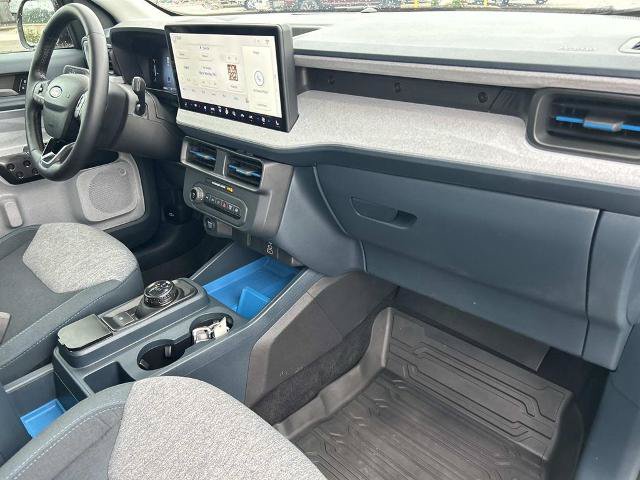 Certified 2025 Ford Maverick XLT w/ XLT Luxury Package AWD/4WD image 22