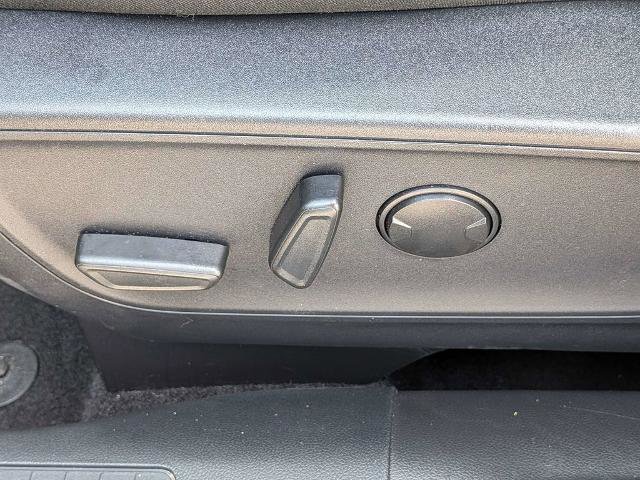 Certified 2024 Ford Escape Active AWD/4WD image 17