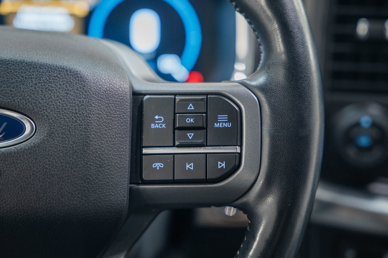 Certified 2021 Ford F150 Lariat w/ Equipment Group 502A High image 34