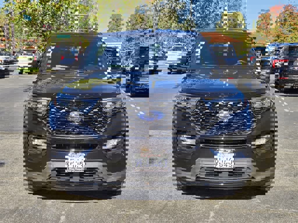 Certified 2022 Ford Explorer ST-Line w/ Class IV Trailer Tow Package image 8