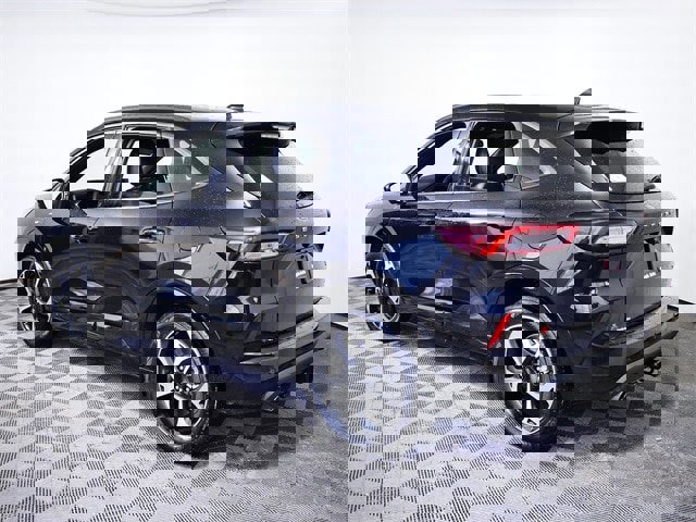 Certified 2023 Ford Escape ST-Line Select w/ Tech Pack #2 image 3