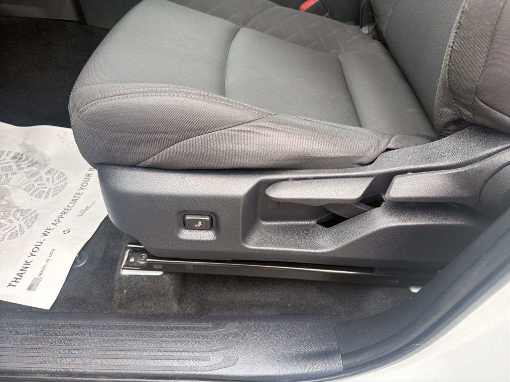 Used 2024 Toyota Tacoma SR RWD image 18