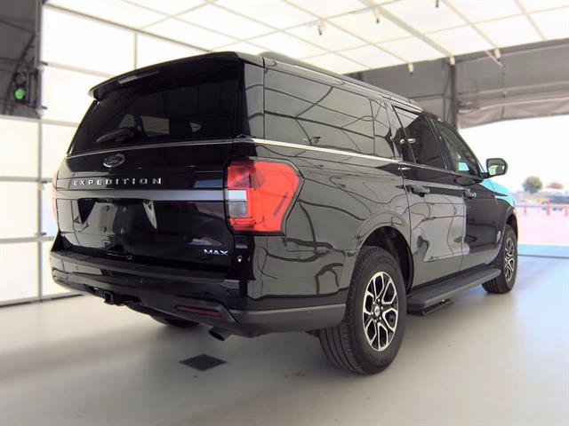Certified 2024 Ford Expedition Max XLT AWD/4WD image 3