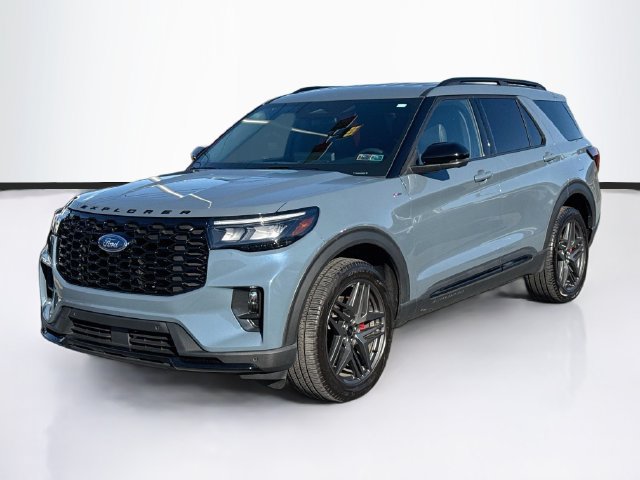 Certified 2025 Ford Explorer ST-Line w/ ST-Line Street Pack AWD/4WD image 4