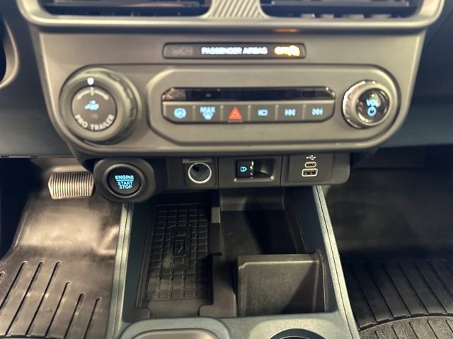 Certified 2025 Ford Maverick Lariat w/ 4K Tow Package image 34