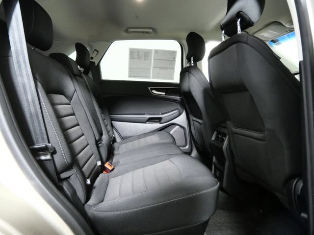 Certified 2018 Ford Edge SEL AWD/4WD image 10