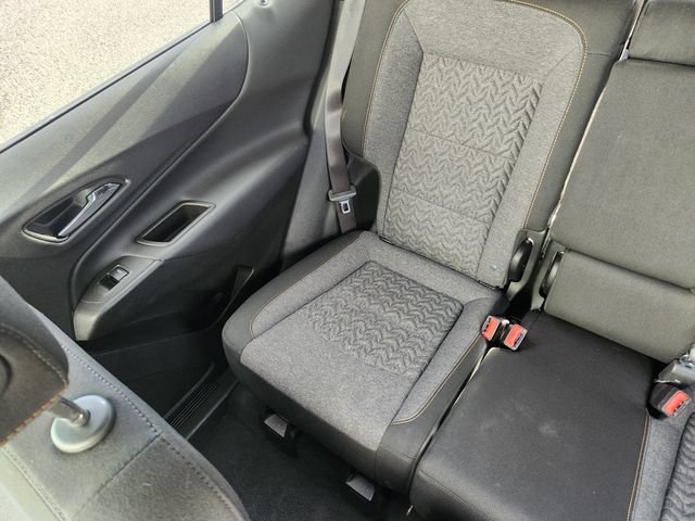 Used 2024 Chevrolet Equinox LT AWD/4WD image 15